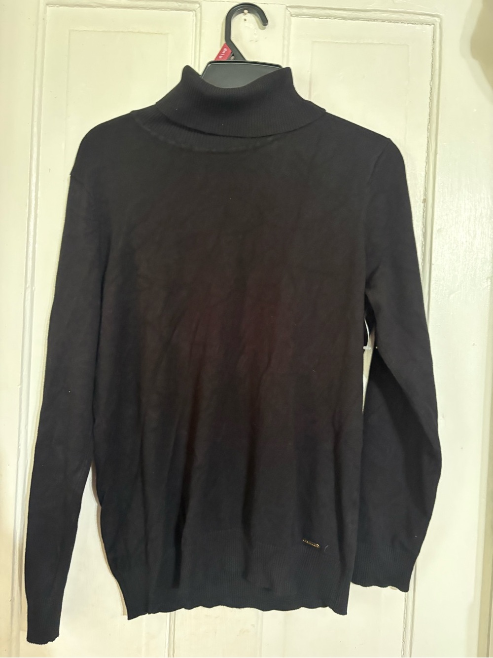 NWOT Calvin Klein Black Crewneck Sweater with Gold Logo Plaque for women, size: